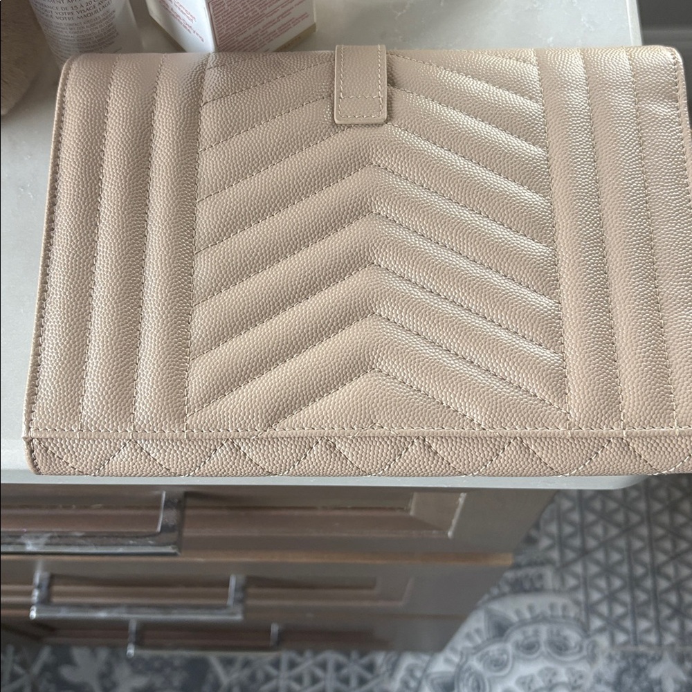 Yves Saint Laurent Tan Quilted Clutch - Picture 4 of 13